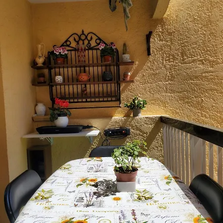 2 Pieces Climatise 4 Personnes Apartman *